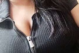 Shakilaa_Roy nude pussy closeups on cam for live sex video chat