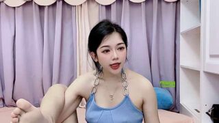 SweetMoMo_ nude pussy closeups on cam for live sex video chat