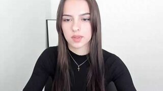 Only-Tina nude pussy closeups on cam for live sex video chat
