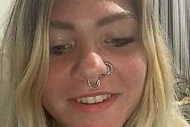 waterfaerie nude pussy closeups on cam for live sex video chat