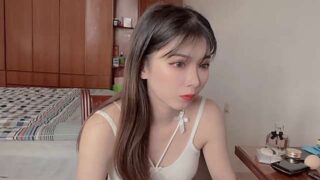 CN_Lind nude pussy closeups on cam for live sex video chat