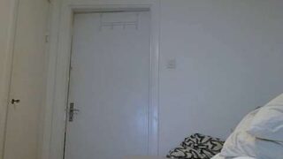jannis1992 nude pussy closeups on cam for live sex video chat