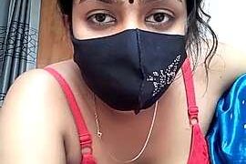 Luna_ruhi nude pussy closeups on cam for live sex video chat