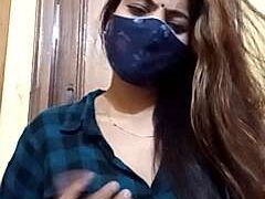 Miss_Kajol nude pussy closeups on cam for live sex video chat