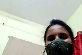 Sexy_Tanvi nude pussy closeups on cam for live sex video chat