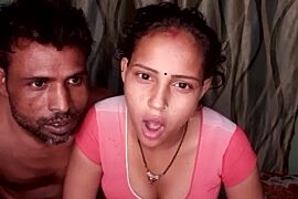 cheTna_44 nude pussy closeups on cam for live sex video chat