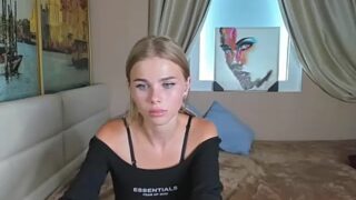 KateOffen nude pussy closeups on cam for live sex video chat
