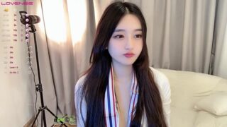 qing_qq nude pussy closeups on cam for live sex video chat