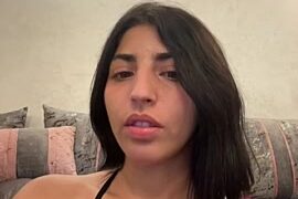 saphiyraamore nude pussy closeups on cam for live sex video chat
