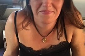 TinnySwiss nude pussy closeups on cam for live sex video chat