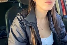 Cherry_Beauty nude pussy closeups on cam for live sex video chat