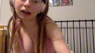 daisey4 nude pussy closeups on cam for live sex video chat