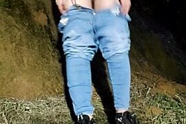 Yuky_ta nude pussy closeups on cam for live sex video chat
