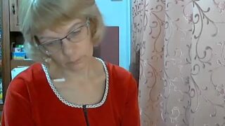 Lilibet_Meghan nude pussy closeups on cam for live sex video chat