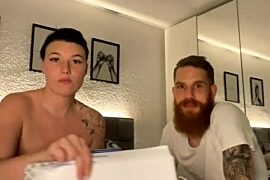 MILFtwentysix nude pussy closeups on cam for live sex video chat