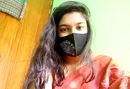 Mouni_Rose nude pussy closeups on cam for live sex video chat