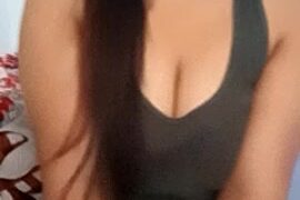 Chathu_Girl nude pussy closeups on cam for live sex video chat