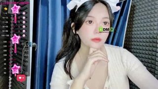 Cute_cici nude pussy closeups on cam for live sex video chat