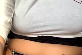 Wet-Pussycat nude pussy closeups on cam for live sex video chat