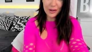 1KimEvans nude before cam – live sex chat