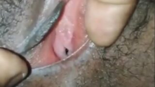 gypsy pussy with sperm closeup