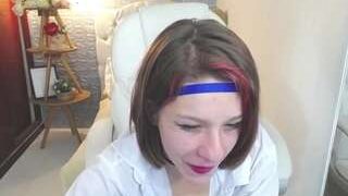 Ivhii nude before cam – live sex chat