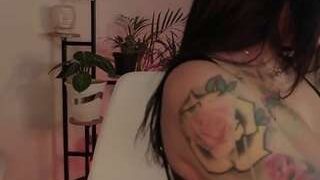 Hollyshiit nude before cam – live sex chat