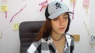 KamiliyaBusi nude before cam – live sex chat