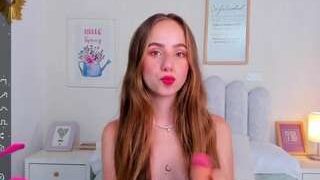 Oliviaprada nude before cam – live sex chat
