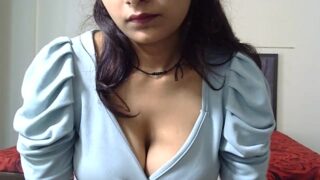 sexy-simmy nude pussy closeups on cam for live sex video chat