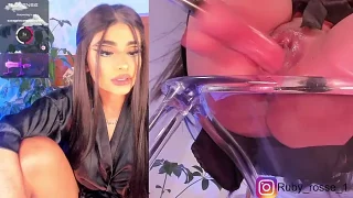 Rubyrosse115 nude pussy closeups on cam for live sex video chat