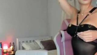 LivyStone and LUNAXOXO nude before cam – live sex chat