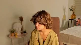 LinnettDean nude pussy closeups on cam for live sex video chat