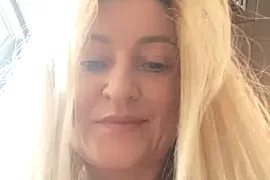 legsLONG nude closeups on webcam for live sex video chat