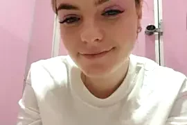 JaneVibe nude closeups on webcam for live sex video chat
