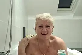 Uk-Joolz nude closeups on webcam for live sex video chat