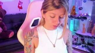 Emmaa-hostt nude before webcamcam – live sex chat