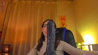 Kriss_babe nude closeups on webcam for live sex video chat