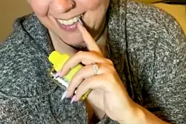 SublimeVixen nude closeups on webcam for live sex video chat