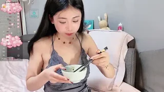 168RouRou- nude closeups on webcam for live sex video chat