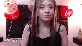EmilyLorence nude before webcamcam – live sex chat