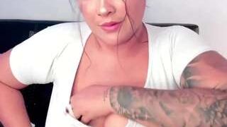 Miahankss nude before webcamcam – live sex chat