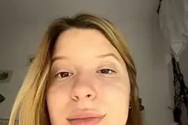 kimczii nude closeups on webcam for live sex video chat