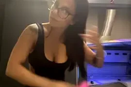 kittiib_ nude closeups on webcam for live sex video chat