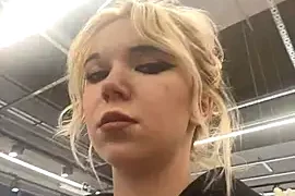 Little___Mia nude closeups on webcam for live sex video chat