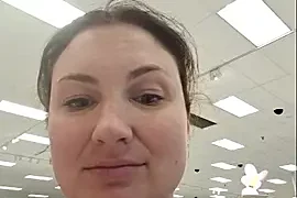 MilkyMrsRobinson nude closeups on webcam for live sex video chat
