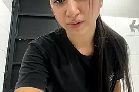 VAL_PRINCESS nude closeups on webcam for live sex video chat