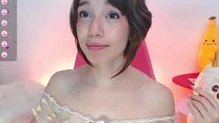 Berry nude before webcamcam – live sex chat