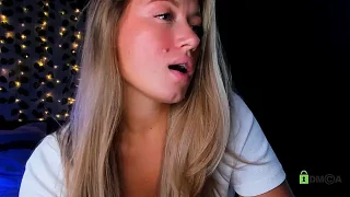 Blondie_Bunny nude closeups on webcam for live sex video chat