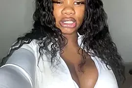 CharismaaBanx nude closeups on webcam for live sex video chat